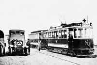 Санитарный трамвай, Москва, Савеловский вокзал, 1914 (WWI tramway-ambulance, Moscow, Russia, 1914)